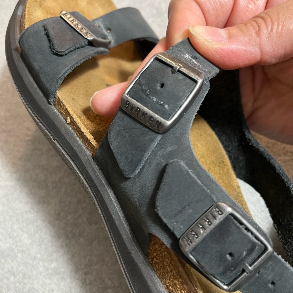 Birkenstock Sonora Sandal. Black Oiled leather Three-Strap Buckle Sandals - Picture 7 of 8